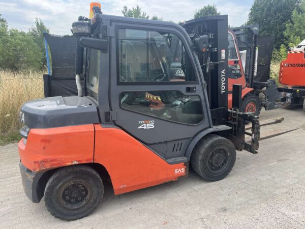 Toyota 40-8FD40N 4500kg diesel - SHT106 - Image 6